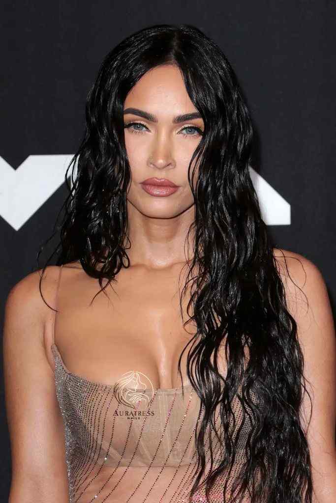Wet Look Hair